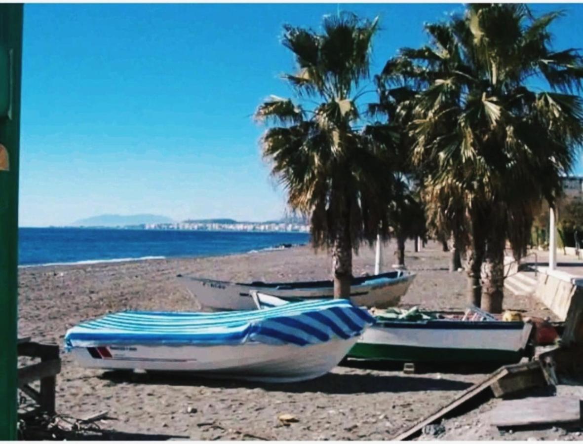 Precioso apartamento con garaje en Avenida Andalucía 77 playa Mezquitilla Algarrobo Exterior foto